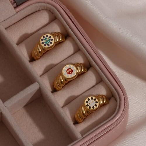 Trendy Stainless Steel Gold Plated US Size 6/7/8 Sun Flower Pattern Solid Casual Banquet Rings For Women Party Jewelry Gift