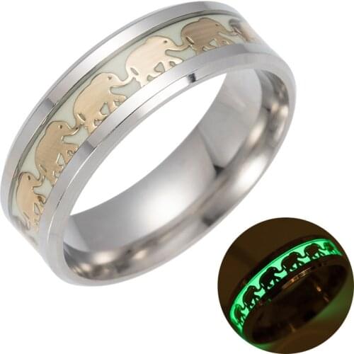 2021 Luminous Gold-plated Golden Elephant Inlaid Green Background Fashion Mens Fluorescent Luminous Ring Animal Series Jewelry