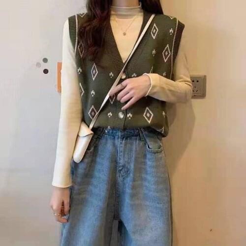 Heliar Women Cardigans Button Up Jumpers Diamonds Parttern Casual Vintage Knitted Sweater Vest For Women Jumpers Autumn 2021