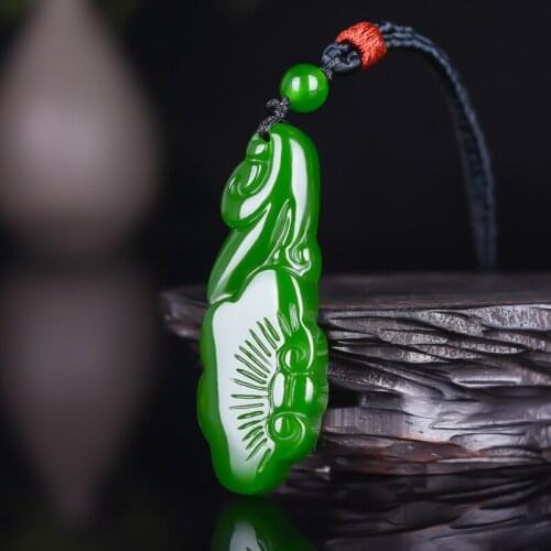 Fashion Green Jade Ruyi Pendant Necklace Jewellery Chinese Hand-Carved Relax Healing Women Man Luck Gift Sweater Chain Free Rope