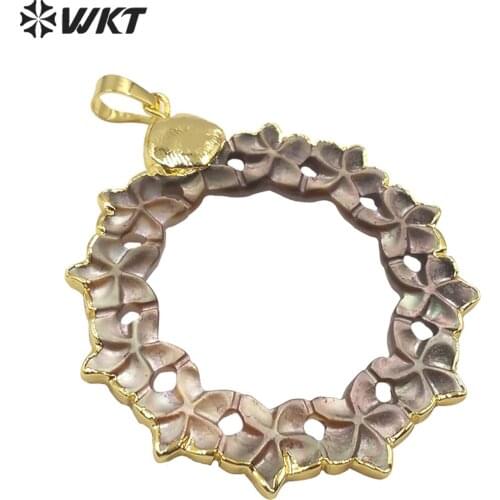 WT-JP187 WKT Special Design Natural Shell Pendant Flowers Shape Pendant Gold Electroplated Pendant Women Fashion Pendant Jewelry