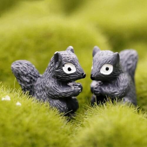 Moss Micro-landscape Ornaments Squirrel Doll Ornaments Landscaping Ornaments Resin Small Ornaments