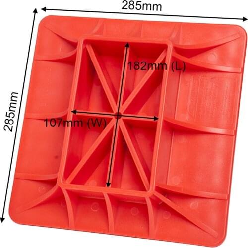 Red PP Hi-Lift Jack Offroading Gear Base Surface Pad to Alleviate Jack Hoisting Sinkage Offroad Base 285x285mm on soft ground