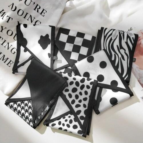 2021 New Summer Black And White Print Silk Scarf Womens Headband Decorative Dual-Use Scarf Decorative For Woman