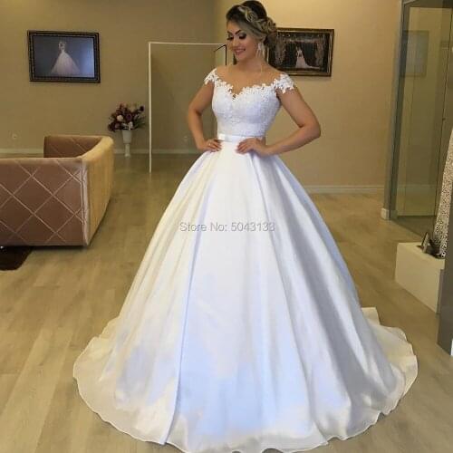 A Line Shiny Tulle Wedding Dresses with Short Sleeves 2020 Sheer O Neck White Appliques Formal Bride Wedding Gowns Vestido Noiva