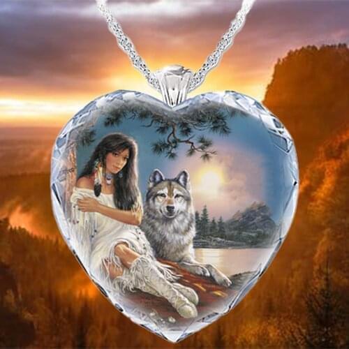 Exquisite Fashion Creative Elegant Crystal Glass Woman Necklace Indian Girl and Wolf Pattern Pendant Charm Jewelry 2021 Trend
