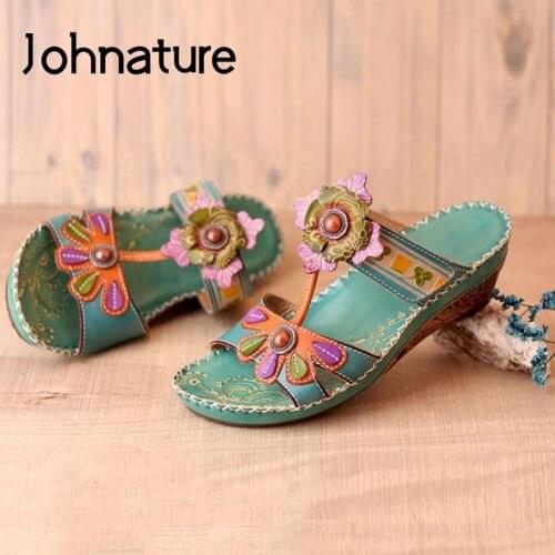 Johnature Women Shoes 2021 New Summer Women Slippers Hand-painted Genuine Leather Flower Wedges Slides Handmade Ladies Slippers