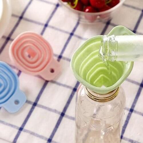 Car Auto Engine Funnel Gasoline Oil Fuel Petrol Diesel Liquid Washer Fluid Change Fill Transfer Universal Collapsible Silicone