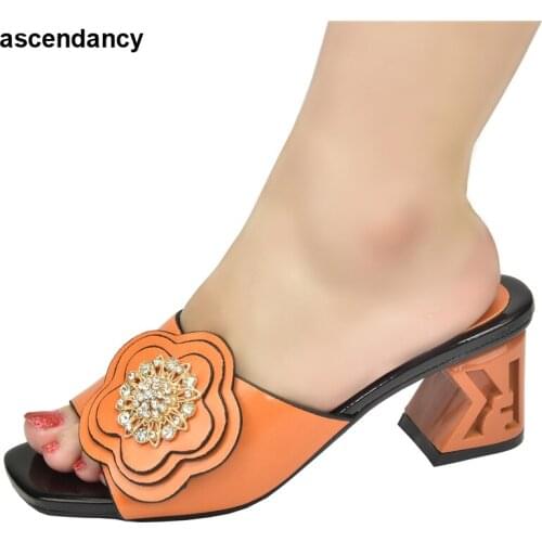 Latest African Women Wedding Shoes Woman Slippers Flower Rhinestones Crystal Gladiator Outside Slides Ladies Shoes and Sandals