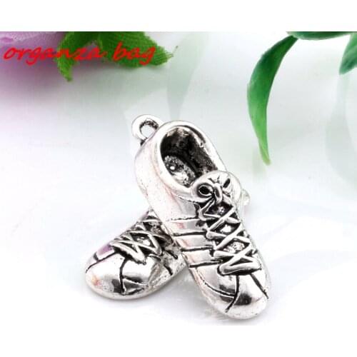 Hot ! 10 pcs Zinc Alloy Sport Shoes Charms Pendants Jewelry DIY 27X9mm nm154