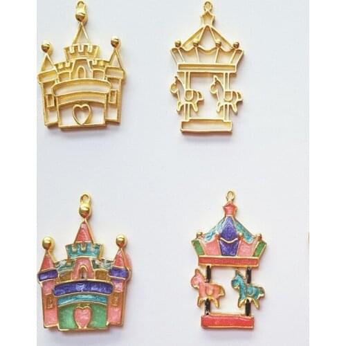 New 5 pcs/lot Christmas castle and carousel Metal Frame Pendant Gold Charm Bezel Setting Cabochon Setting UV Resin Charm