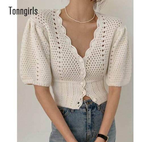 Tonngirls Vintage T Shirt Casual Slim Knitted T Shirt Women Short Sleeve Tshirts V-neck Tee Shirt Femme Streetwear Korean Style