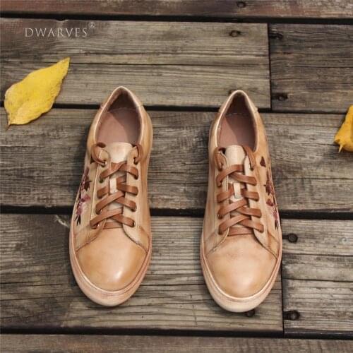 Handmade WomenS Low Top Fashion Leather Lace Up Sneakers Flower Embroidery