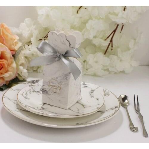 10pcs Wedding Favor Box And Bags Sweet Gift Candy Boxes For Wedding Baby Shower Birthday Christmas Party Supplies 5*5*6.5cm