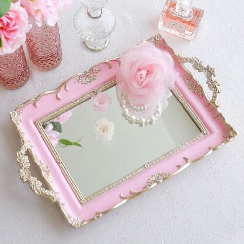 European Resin Storage Tray Retro Pink Gold Carved Decorative Bedroom Cosmetic Container Afternoon Tea Cake Dessert Organizer