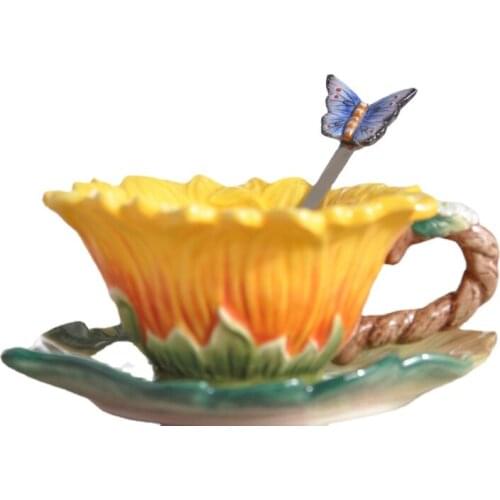 Nordic Modern Flower Cute Cup Saucer Simply Pottery Reuseable Creativity Tea Cup Coffee Handmade Ceramic Tazze Drinkware EK50BD