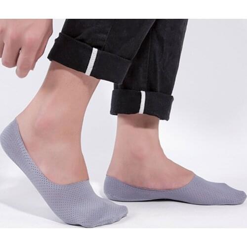 Newest Breathable Invisible Silicone Non-slip Silk Boat Socks Seamless Ankle Socks Men