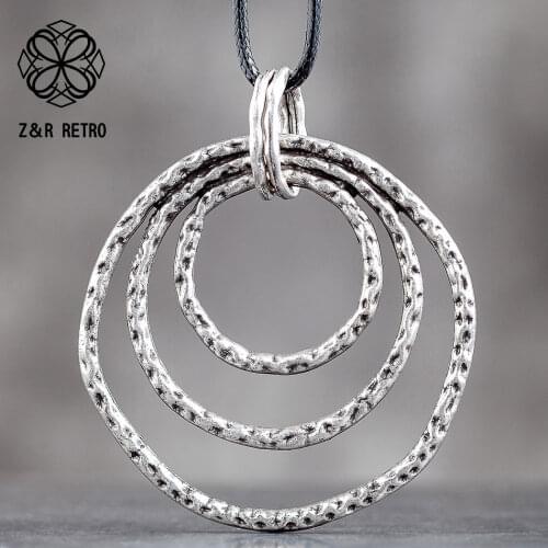 Vintage Jewelry Long Necklace for Women Chokers Alloy Costume Accessory Accessories Bohemian Pendants for Valentines Day Gifts