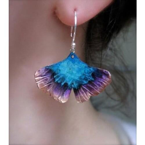 2020 Wholesale Fashion Bohemian Purple Leaf Small Fresh Earrings European and American Popular Hand-made Leaf Earrings