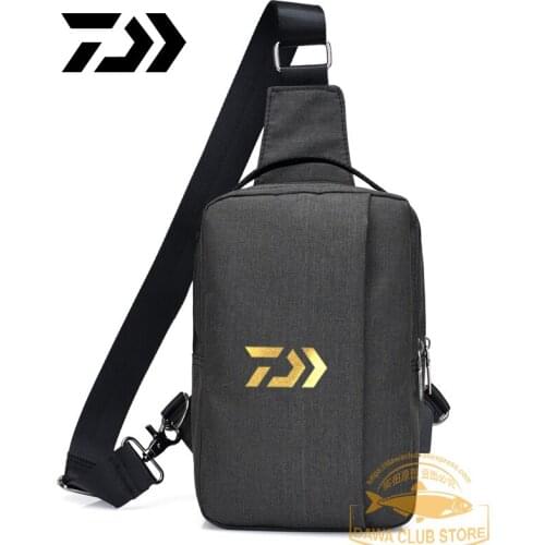 2020 Daiwa Mens Casual Outdoor Fishing Chest Bag Mountaineering Simple Fashion Shoulder Bag Multifunctional Diagonal Package