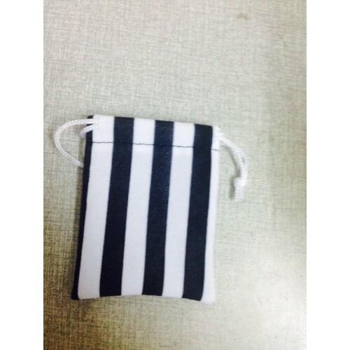 High quality 7*9cm velvet drawstring jewelry bag 100pcs custom printing velvet pouch for decorations jewelry gift packaging