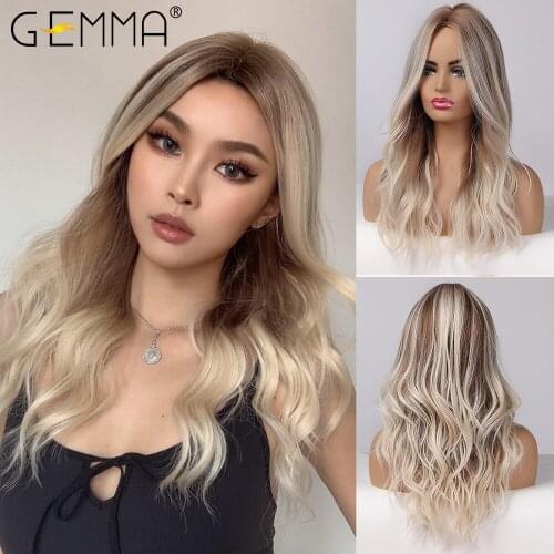 GEMMA Long Wavy Wig Omber Brown Golden Highlight Blonde Synthetic Wigs for Women Natural Middle Part Cosplay Wig Heat Resistant