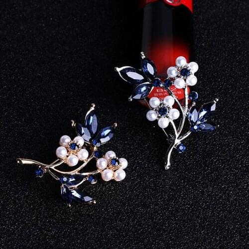 New Arrival Female Blue Crystal Plant Leaf Pearl Bouquet Flower Charming Jewelry Brooches & Pins