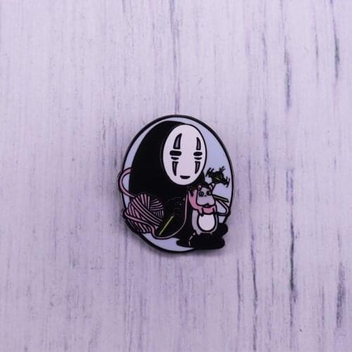 Cartoon No Face Knits Elliptical Enamel Pin Japanese Anime Movie Spirited Away Brooch For Sweater Lapel Coat Scarf Badge