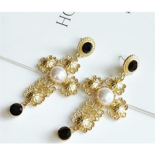 European fashion personality accessories web celebrity earrings Bohemian stud exaggerated cross earrings pendant