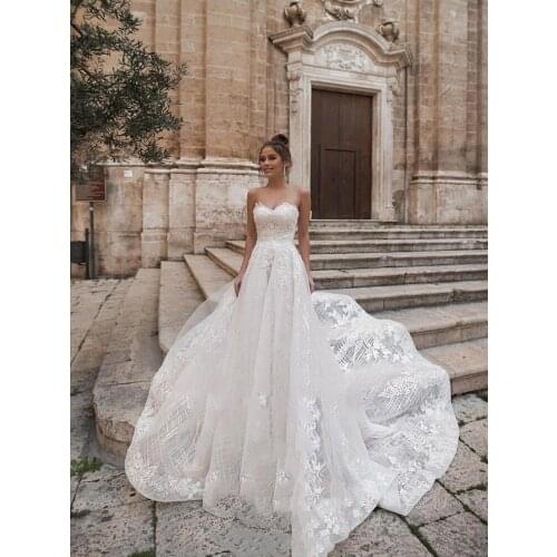 Wedding dress Lace wedding dress Sleeveless Tube top atmosphere Simple Retro Bridal dresses Backless Beautiful plus size