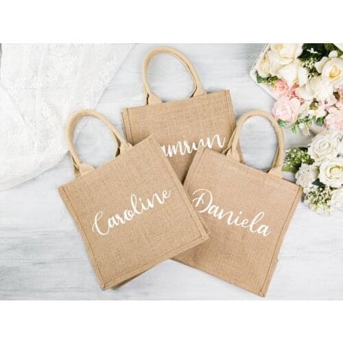 Personalized Bridesmaid Large Beach Bag Burlap Shopping Bags Bridesmaid Bags Gift Bags Beach Tote Bag with Name Groceries Bag