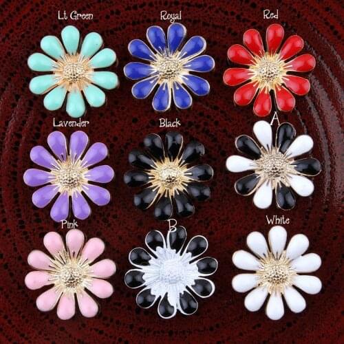 50pcs/lot 18MM 9Colors Vintage Daisy Flower Decorative Button For Wedding Accessories Newborn Artificial Alloy Button For Craft