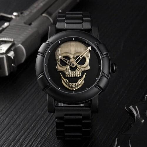 Fashion Man Waterproof Quartz Watch 3D Personality Watch Large Dial Retro Design Punk Skull Dial with Stainless Steel Strap LXH