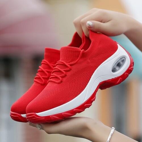 Women Fashion Flats Vulcanized Shoes Breathable Air Mesh Outdoor Lightweight Comfortable Female Sneakers Big Size Sapatos Mulher