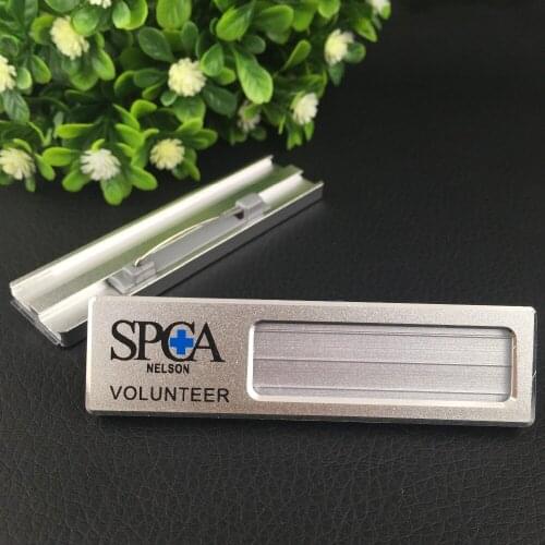 100pcs 7*2CM name badge aluminium reusable name tag ID chest badge holder with safety pin