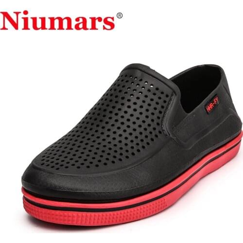 New Mens EVA Sandals Summer Outdoor Cave Double Color Garden Shoes High Quality Breathable Clogs Lightweight Shoes Plus Size