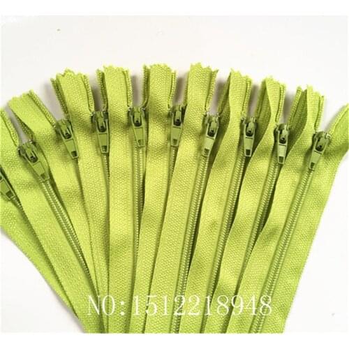 50pcs ( 8 Inch ) 20CM Green Nylon Coil Zippers Tailor Sewer Craft Crafters &FGDQRS #3 Closed End