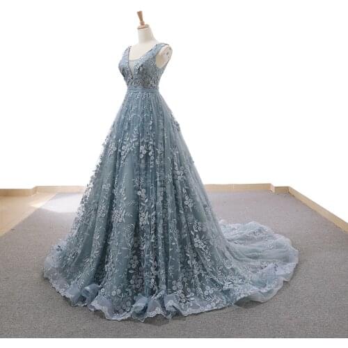 V Neck Sleeveless Lace Ball Gown Quinceanera Dresses Masquerade Dress For Sweet 16 Elegant Long Princess Gowns Vestidos De 15