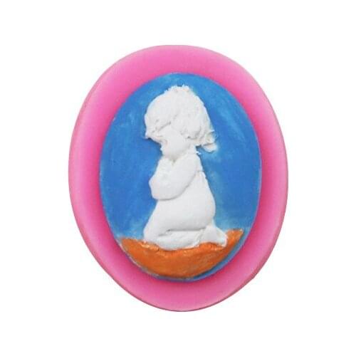Praying Girl Silicone Cake Mold for Chocolate Fondant Sugar Craft Soft Pottery Resin Dessert Pastry Bakeware Decorating Tools