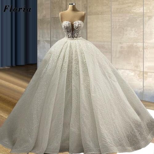Princess Strapless Appliques Wedding Dresses 2021 Customized Vestido De Noiva Middle East Ball Gown Bridal Dress Bride Gowns