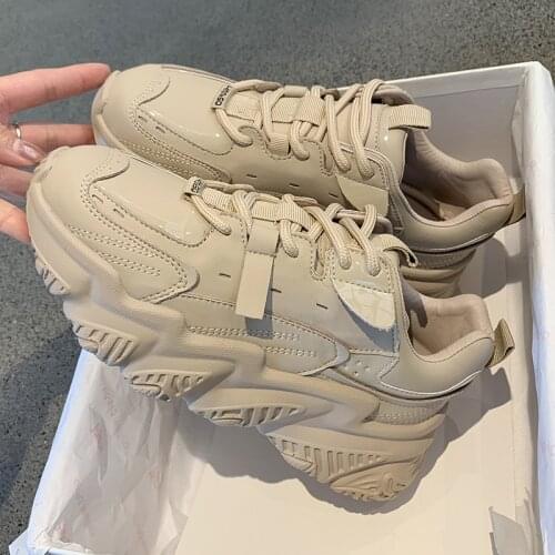 Women Sneakers Shoes White 2021 Spring Sport Thick Sole Lady Leisure Shoes Lace Up Comfortable Chunky Sneakers Zapatillas Mujer