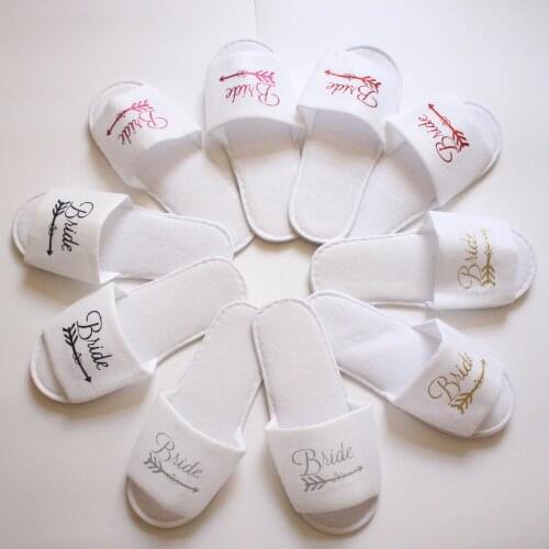 1 Pair Wedding Decoration Bride To Be Soft Slippers Team Bridesmaid Single Party Party Decoration Gift To Guests Gifts A89679