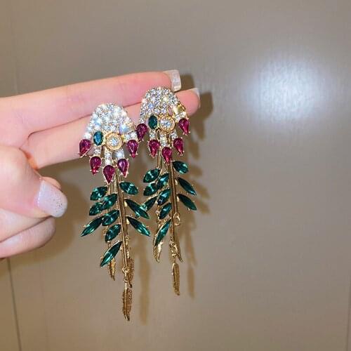 2021 New Arrival Crystal Geometric Feather Dangle Earrings for Women Luxury Heavy Shining Rhinestone Exaggerated Earrings
