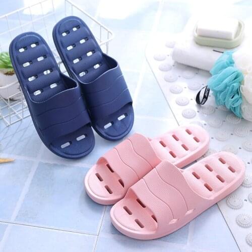 Womens Sandals Soft Bottom Non-slip Leaky PVC Material Mens Slippers Breathable Wear-resistant Summer Home Couple Slippers