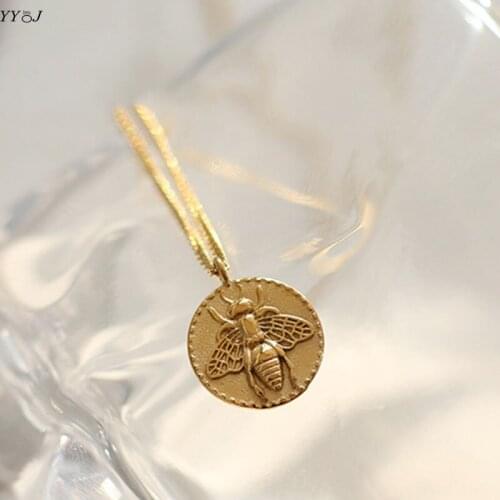 Big coin bee pendant necklace for women stainless steel round disc gold long sweater necklace fashion minimalist fashion 2021
