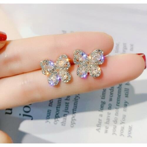 Diamond inlaid butterfly immortal temperament Zircon Earrings