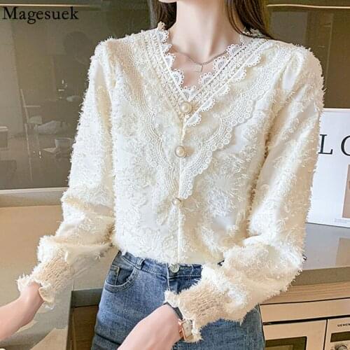 2021 Autumn Lace Bottom Shirt Elegant V-neck Hollow Out Flower Womens Blouse Long Sleeve Apricot Loose Tops Blusas Mujer 16898