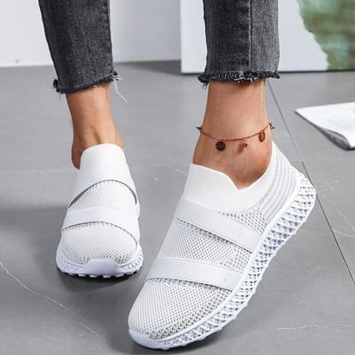 Lucyever Breathable Mesh Sneakers Women 2021 Soft Bottom Flat Heel Walking Shoes Woman Plus Size Non Slip Knit Sneakers Ladies