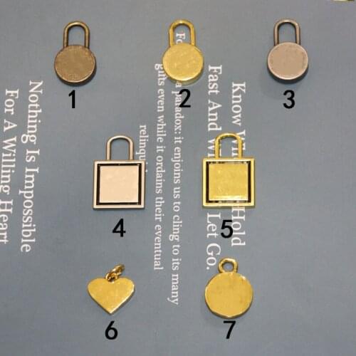 1lot=10pcs Upscale golden love lock button clothes High-grade metal white buttons Sewing Handwork accessories DIY Pendant