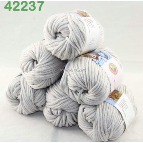 LOT of 6 Balls X 50g Special Thick Worsted Cotton Knitting Yarn Silver Grey 2237